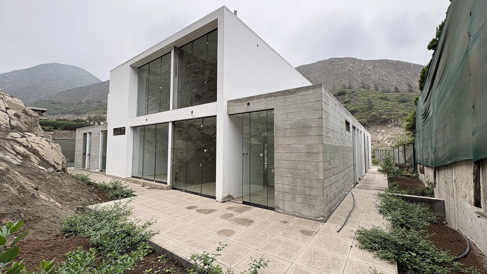 Construcción de Vivienda Multifamiliar